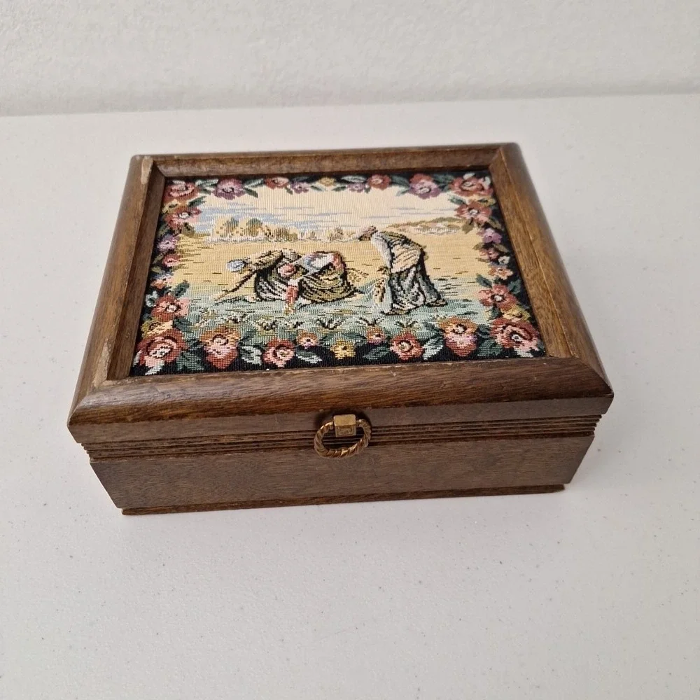 Vintage Tapestry Jewelry Box Art Floral Women Working Field Country Farmhouse